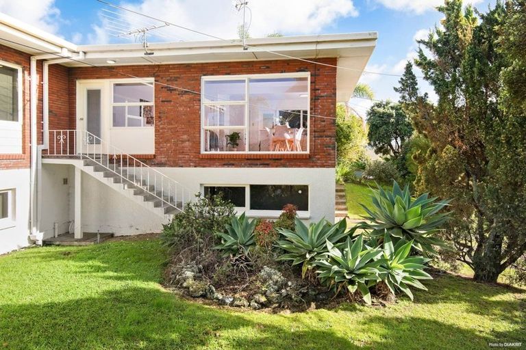 Photo of property in 2/110 Sylvan Avenue, Northcote, Auckland, 0627