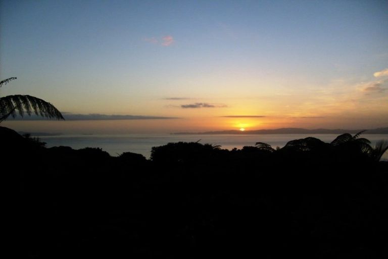 Photo of property in 536 Tuateawa Road, Tuateawa, Coromandel, 3583