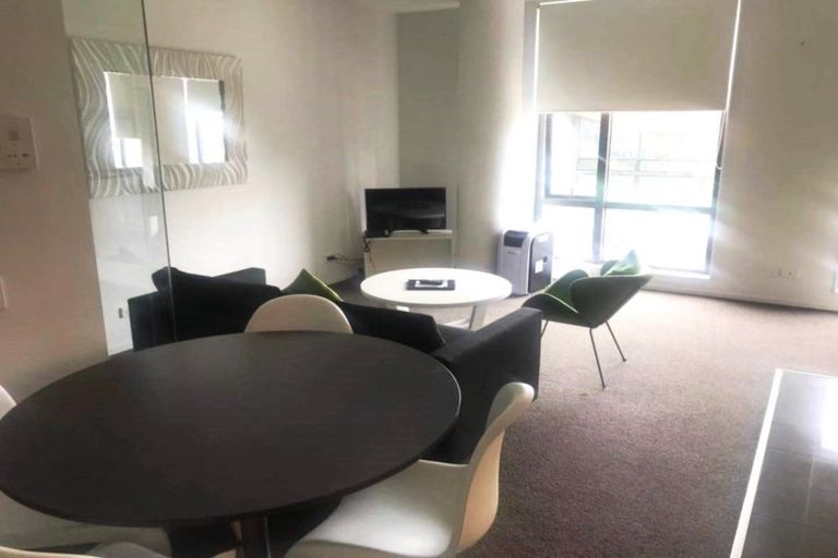 Photo of property in Twin Towers, 308/17 Putney Way, Manukau, Auckland, 2104