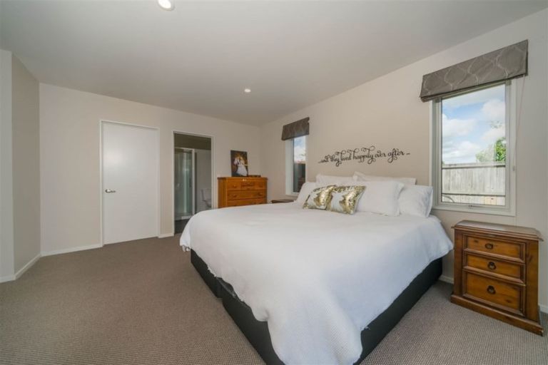 Photo of property in 16 Delamare Way, Rolleston, 7614