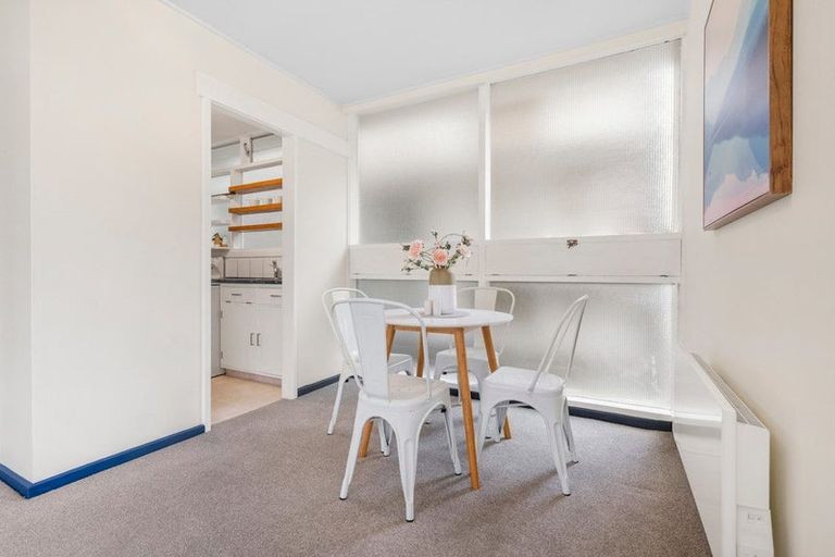 Photo of property in Embassy Court, 72 Brougham Street, Mount Victoria, Wellington, 6011