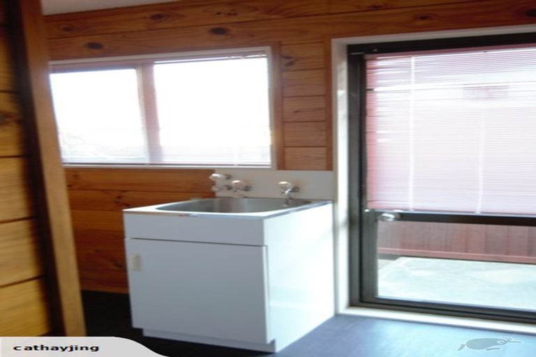 Photo of property in 64 Westgrove Avenue, Avonhead, Christchurch, 8042