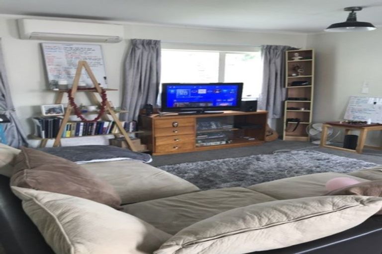 Photo of property in 14b Bayly Place, Te Puke, 3119