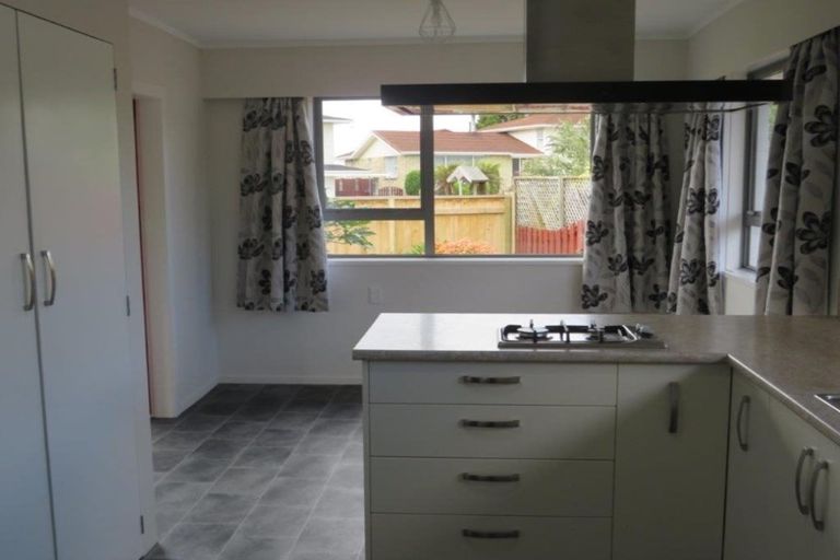 Photo of property in 68 Kennedy Drive, Levin, 5510