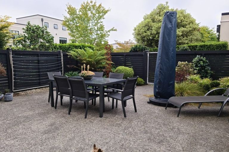 Photo of property in 8 Country Club Terrace, Northwood, Christchurch, 8051