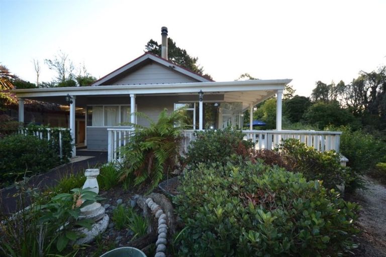 Photo of property in 65 Golding Road, Pukekohe, 2677