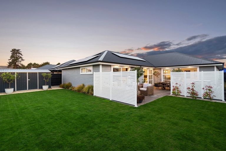 Photo of property in 9 Cam Mill Place, Rangiora, 7400