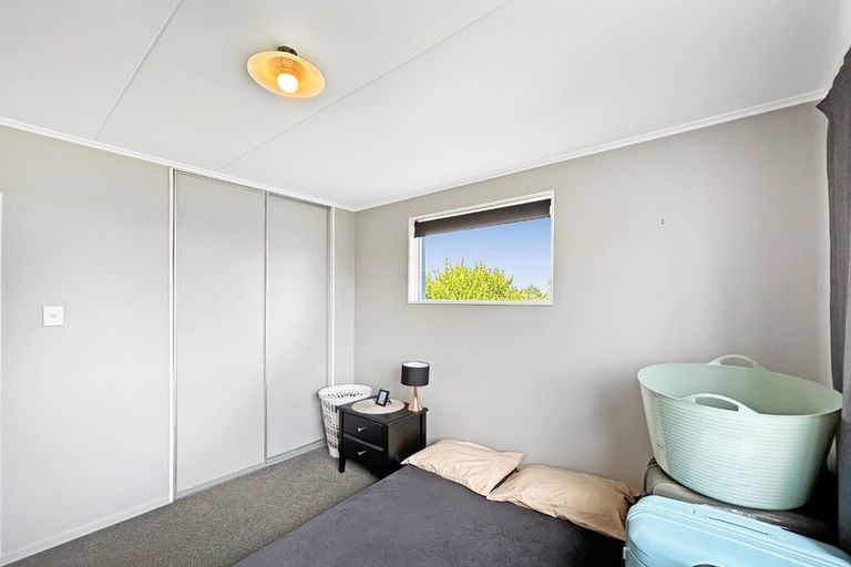 Photo of property in 1 Kaka Street, Gore, 9710