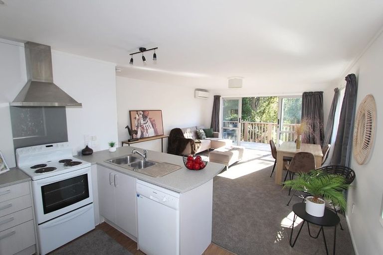 Photo of property in 74 Leckhampton Court, The Glen, Dunedin, 9011