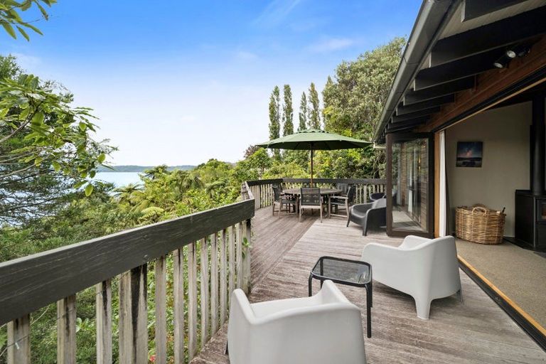 Photo of property in 47 Spencer Road, Lake Tarawera, Rotorua, 3076