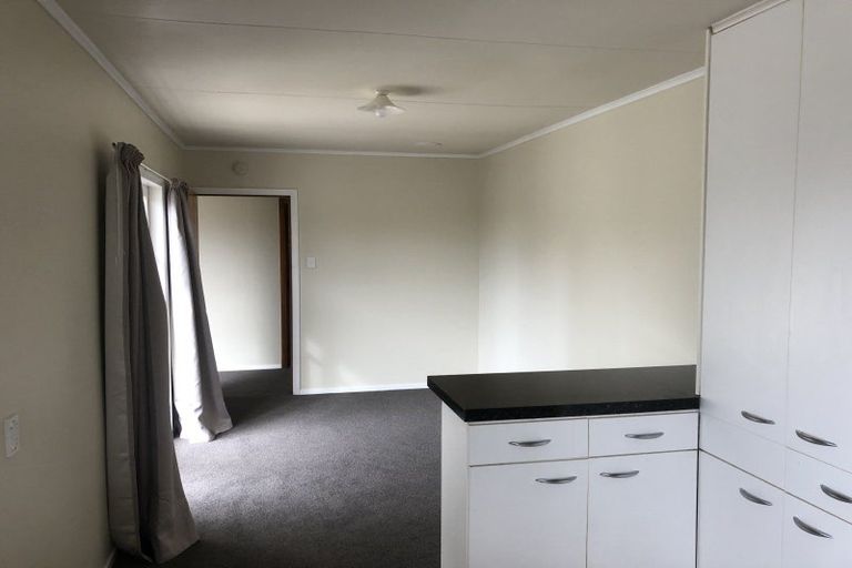 Photo of property in 69 Long Melford Road, Awapuni, Palmerston North, 4412