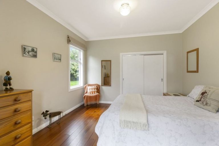 Photo of property in 60 Parkvale Road, Karori, Wellington, 6012