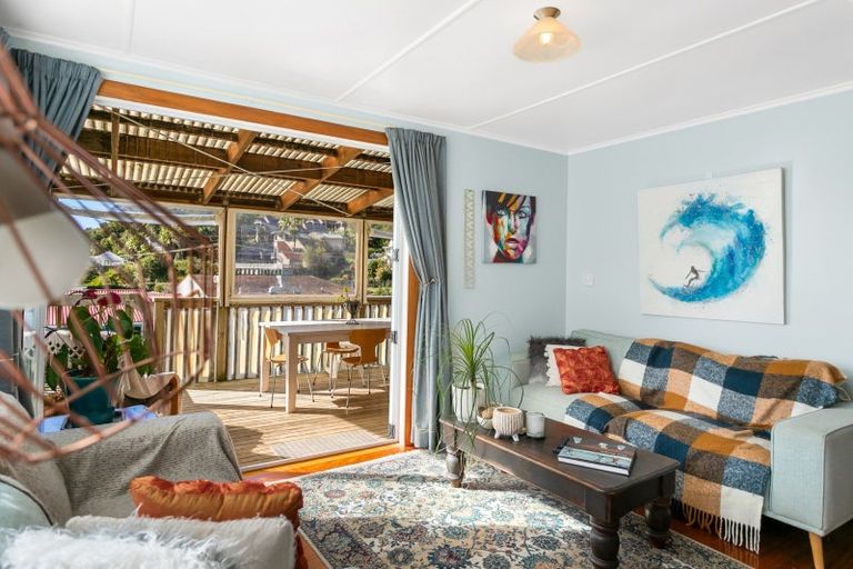 Photo of property in 6 Joyces Road, Paihia, 0200