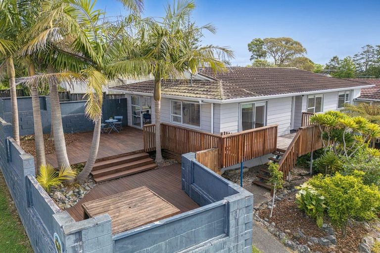 Photo of property in 1/34 Bayview Road, Bayview, Auckland, 0629
