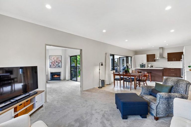 Photo of property in 178 Kyle Road, Greenhithe, Auckland, 0632