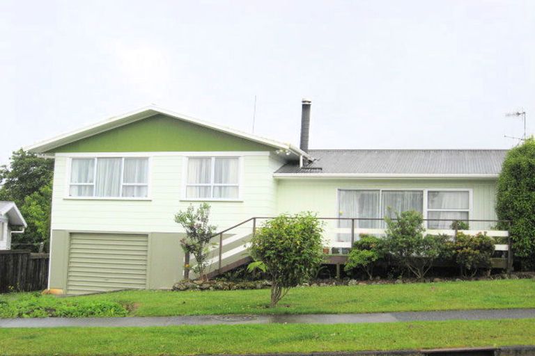 Photo of property in 6 West View Crescent, Onerahi, Whangarei, 0110