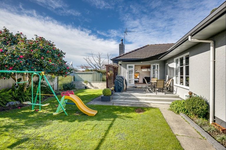 Photo of property in 117 Main Rd Clive, Clive, 4102