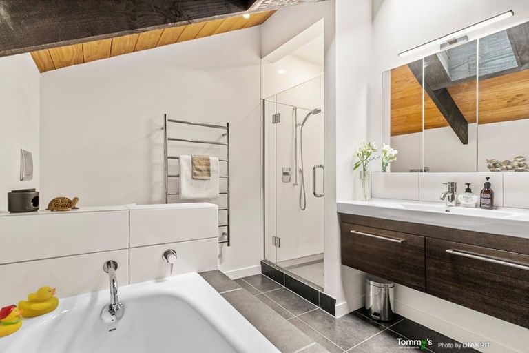 Photo of property in 9 Amritsar Street, Khandallah, Wellington, 6035