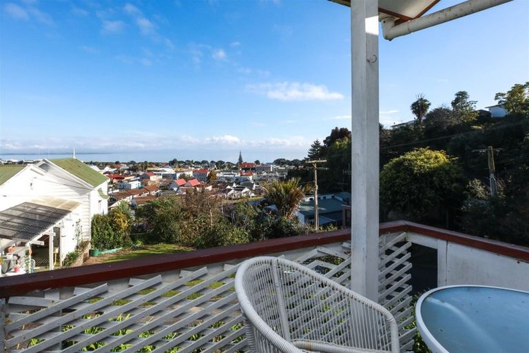 Photo of property in 106 Broad Street, Thames, 3500