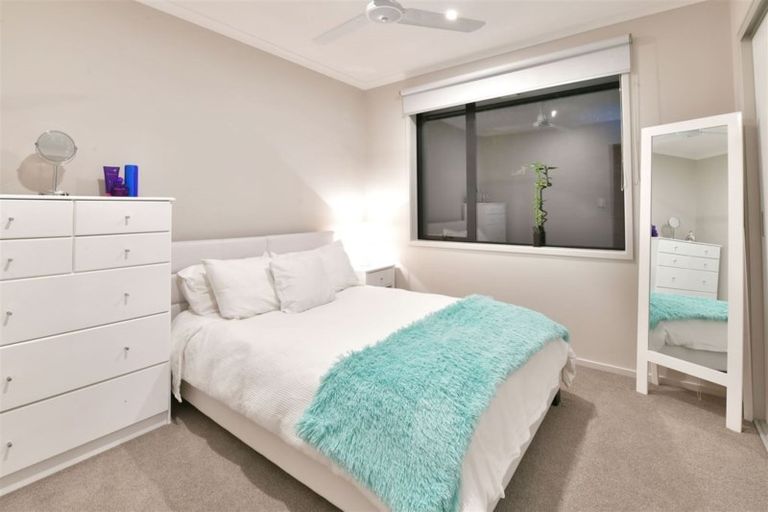 Photo of property in 32 Woodridge Drive, Stanmore Bay, Whangaparaoa, 0932