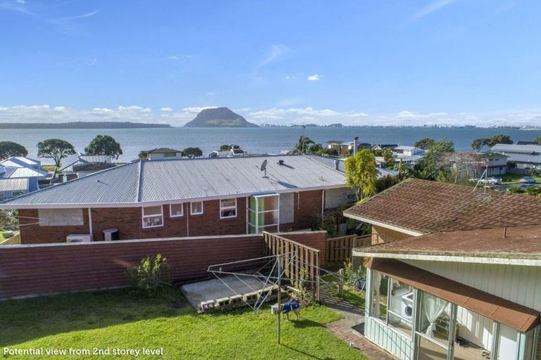 Photo of property in 45 Seaway Terrace, Otumoetai, Tauranga, 3110