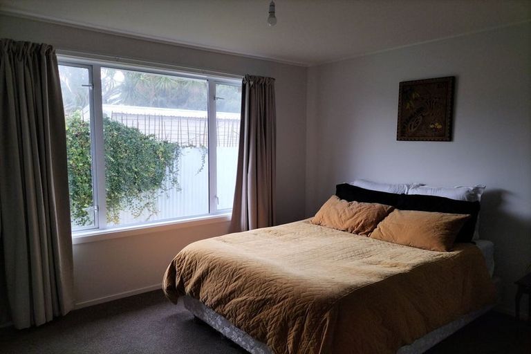 Photo of property in 14 Coates Street, Westport, 7825