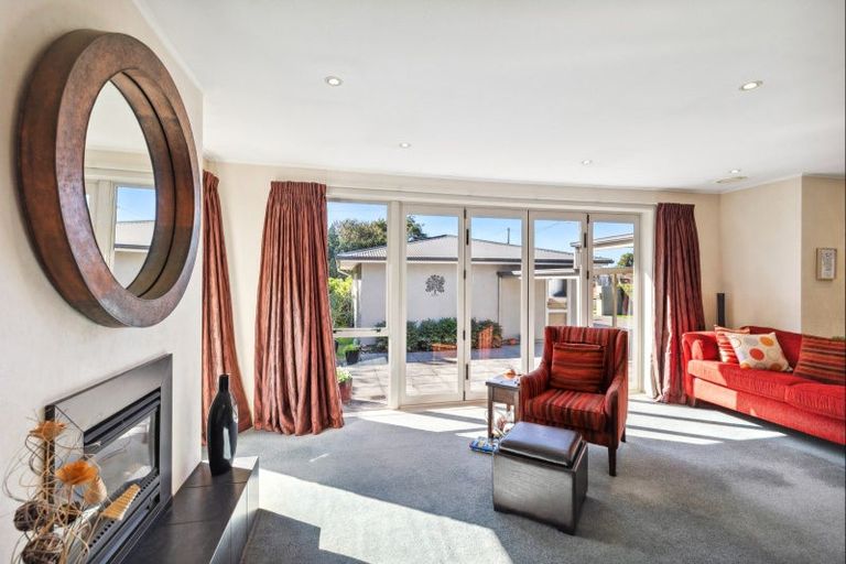 Photo of property in 66 Macarthur Street, Levin, 5510