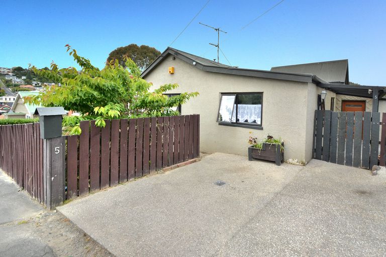 Photo of property in 5 Chapel Street, Kaikorai, Dunedin, 9010