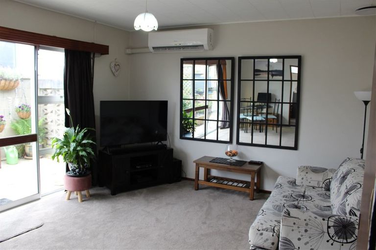 Photo of property in 185b Oxford Street, South Dunedin, Dunedin, 9012