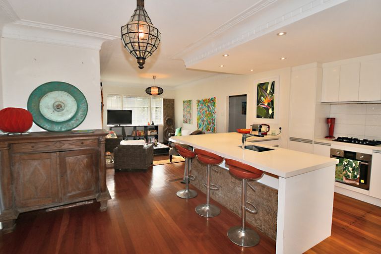 Photo of property in 12 Kendale Drive, Leigh, 0985