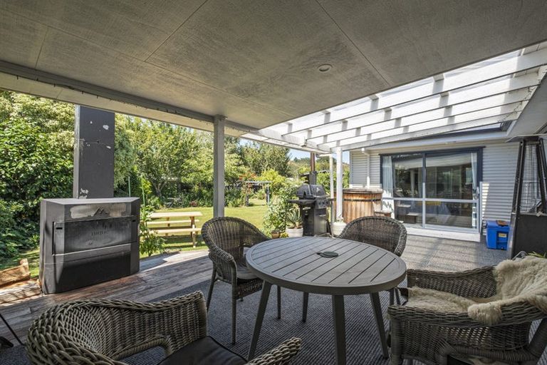 Photo of property in 12 Achray Street, Waiau, 7332