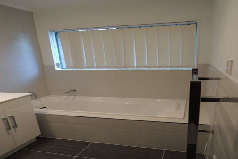 Photo of property in 4 Stanford Street, Albany, Auckland, 0632