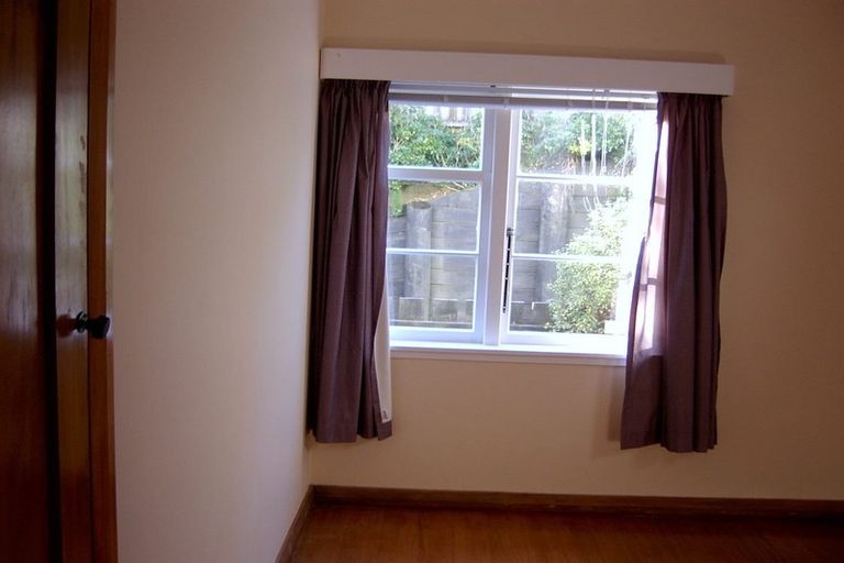 Photo of property in 57 Simla Crescent, Khandallah, Wellington, 6035