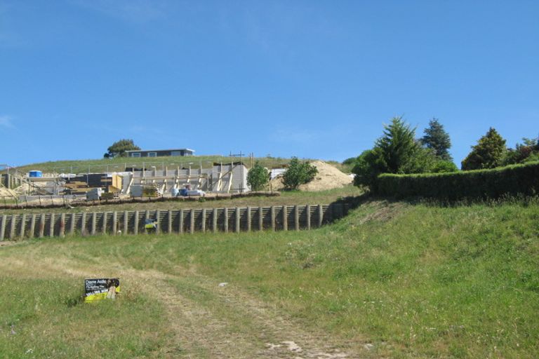 Photo of property in 10 Pentonville Close, Westmorland, Christchurch, 8025