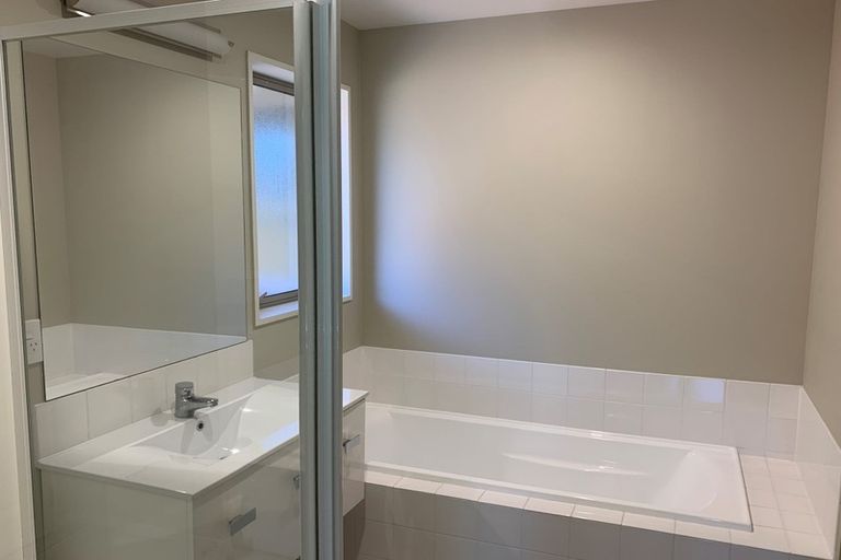 Photo of property in 2/9 Edward Street, Lincoln, 7608