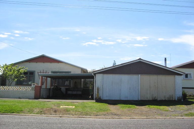 Photo of property in 7 Atiawa Street, Glen Avon, New Plymouth, 4312