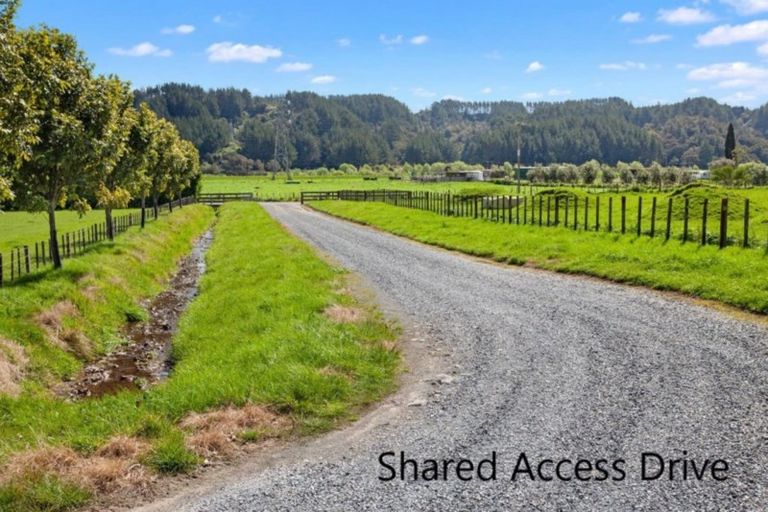 Photo of property in 327 Taneatua Road, Taneatua, Whakatane, 3191