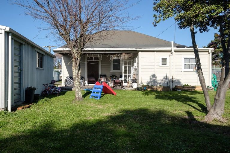 Photo of property in 35 Lyndhurst Street, Awapuni, Gisborne, 4010