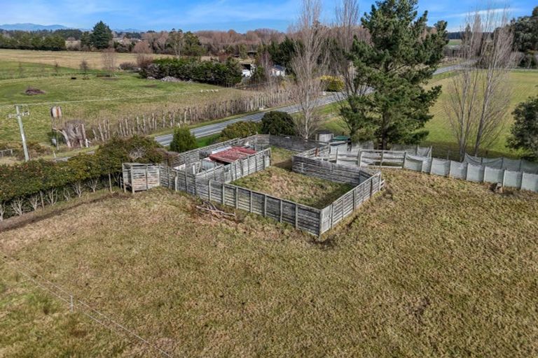 Photo of property in 135 Harleston Road, Sefton, Rangiora, 7477