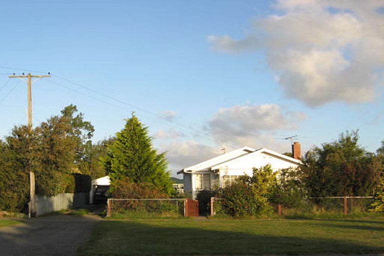 Photo of property in 27 Kimberley Road, Darfield, 7510