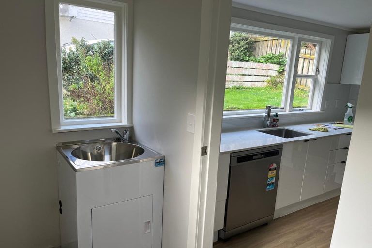 Photo of property in 6 Awarua Street, Ngaio, Wellington, 6035