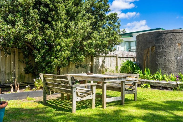 Photo of property in 21 Te Kapua Street, Oakura, Hikurangi, 0184
