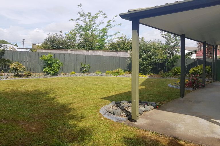 Photo of property in 56b Youngs Road, Papakura, 2110