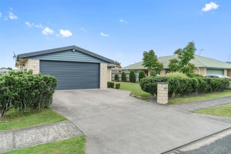 Photo of property in 24 South Road, Waipu, 0510