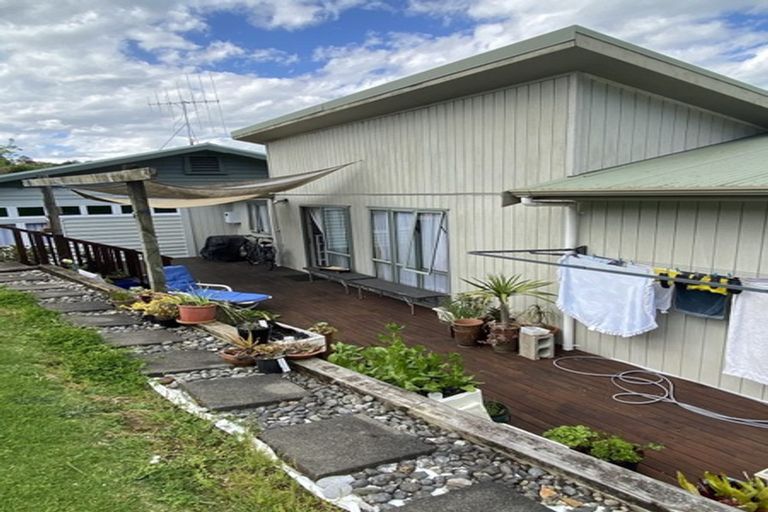 Photo of property in 30 Beach Road, Onerahi, Whangarei, 0110