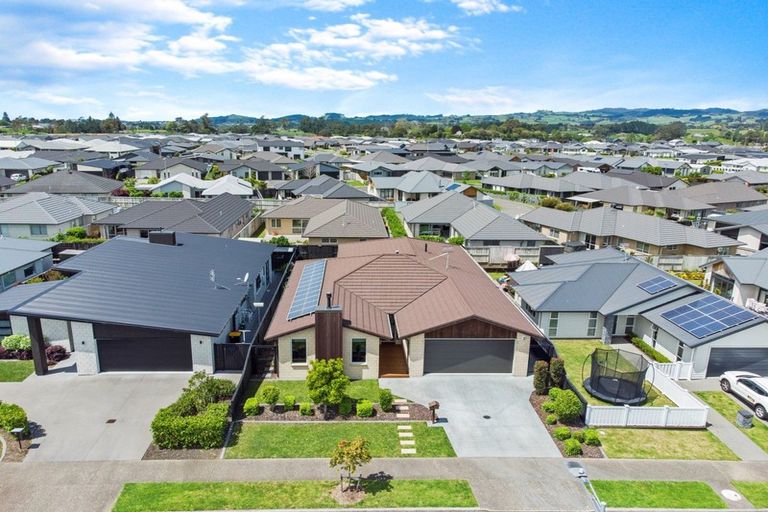 Photo of property in 26 Penetaka Heights, Pyes Pa, Tauranga, 3112
