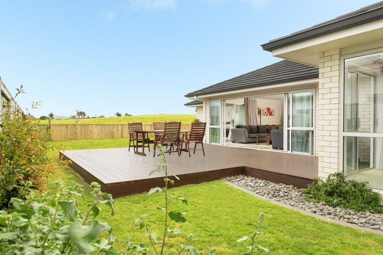 Photo of property in 22 Kapuka Street, Papamoa Beach, Papamoa, 3118