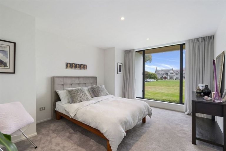 Photo of property in 2/40 Rhodes Street, Merivale, Christchurch, 8014