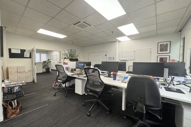 Photo of property in 117 Heretaunga Street, Palmerston North, 4414