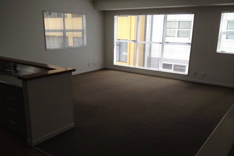 Photo of property in Budget Car Rental, 10/81 Ghuznee Street, Te Aro, Wellington, 6011